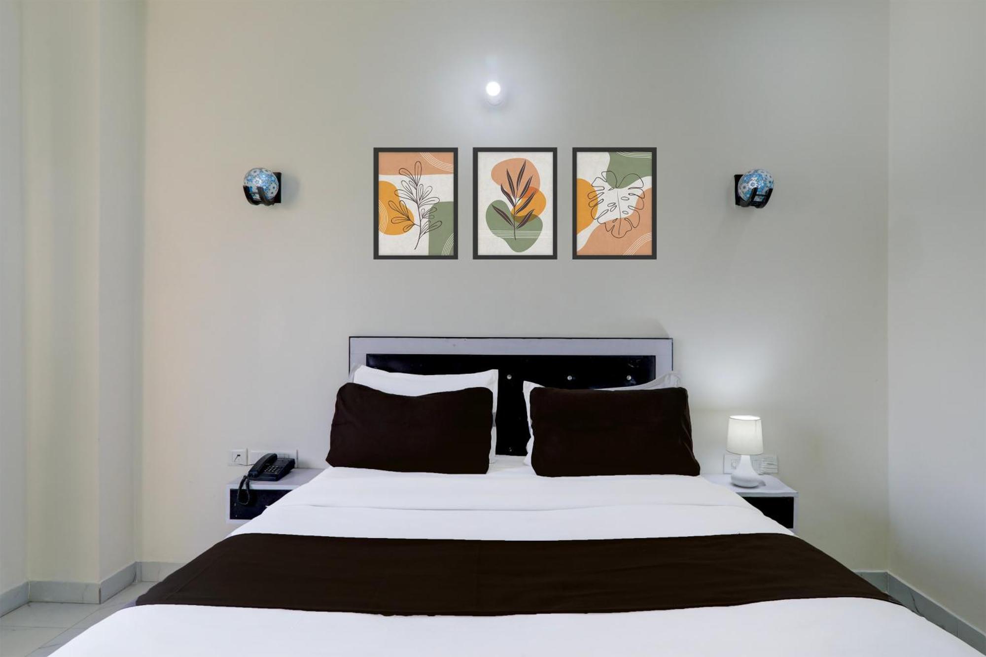Super Hotel O Banthara Near Airport Banthra Sikandarpur Extérieur photo