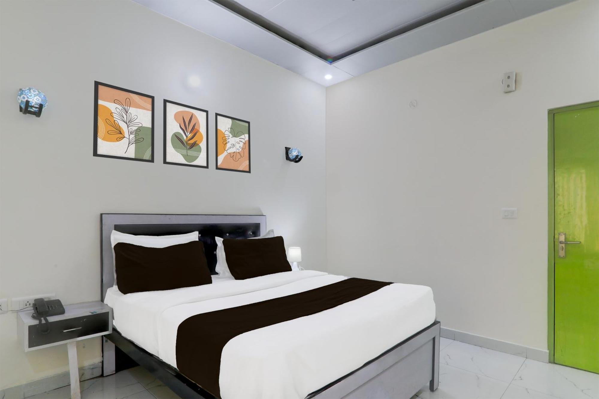 Super Hotel O Banthara Near Airport Banthra Sikandarpur Extérieur photo